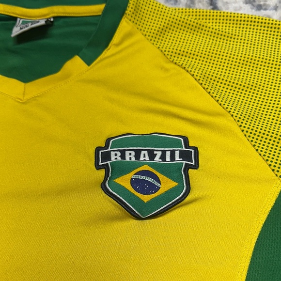Brazil Soccer Jersey Men’s Medium Yellow Green Futbol Shirt Panna Brazil Crest - Picture 3 of 6
